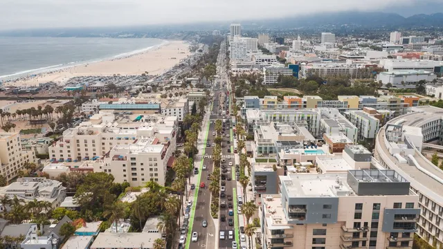 Santa Monica Boulevard, West Hollywood